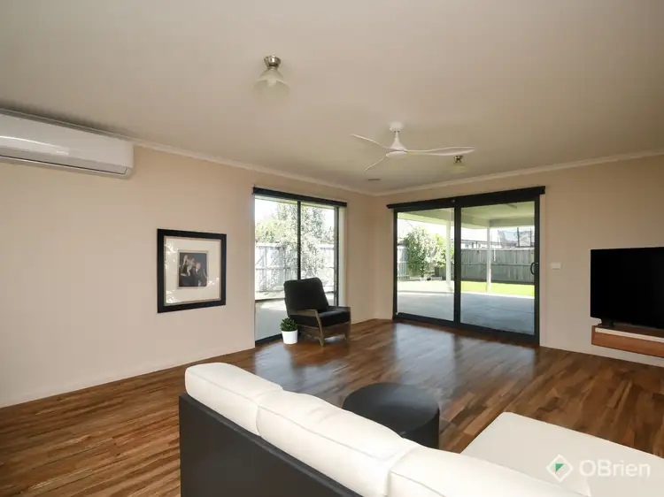 Fifth view of Homely house listing, 15 Dianella Place, Bairnsdale VIC 3875