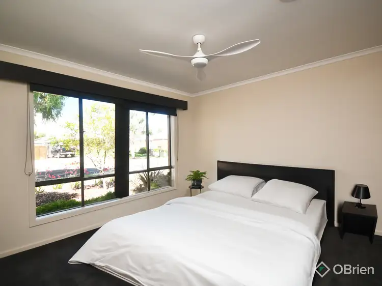 Sixth view of Homely house listing, 15 Dianella Place, Bairnsdale VIC 3875