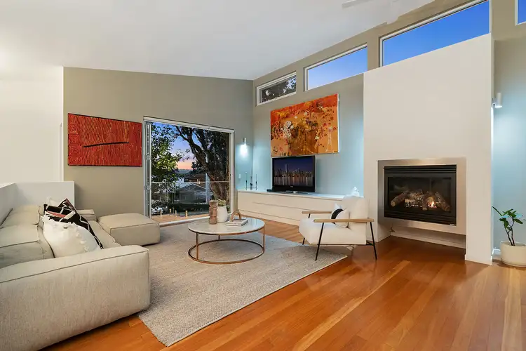 19 Edinburgh Road, Forestville NSW 2087