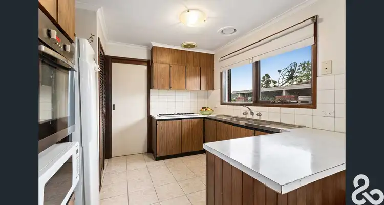 Second view of Homely house listing, 39 Victoria Street, Bulleen VIC 3105