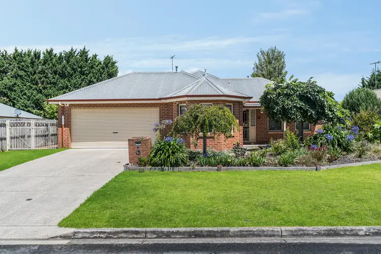 16 Bronte Court, St Albans Park VIC 3219