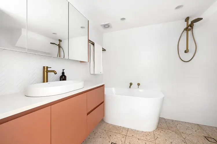 Sixth view of Homely house listing, 76 St James Road, Bondi Junction NSW 2022