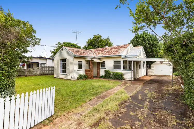 13 Avondale Street, Newtown QLD 4350