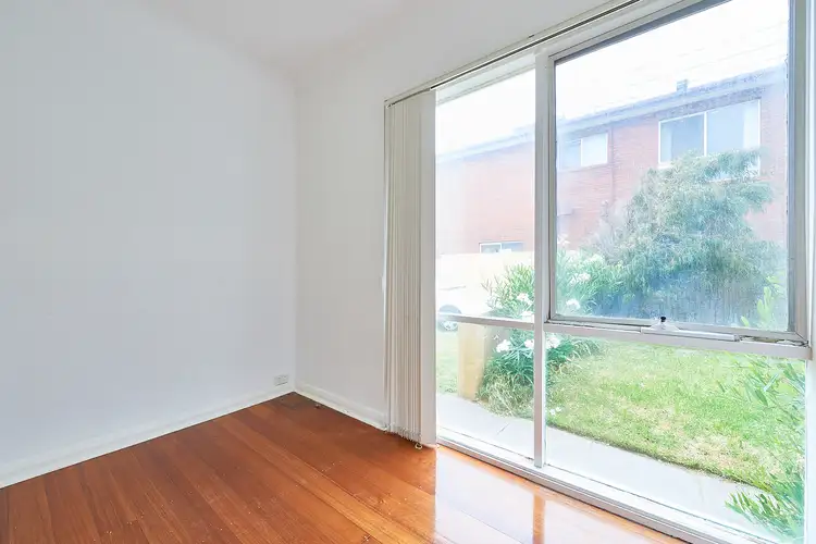 Fourth view of Homely apartment listing, 1/186 Beach Road, Mordialloc VIC 3195