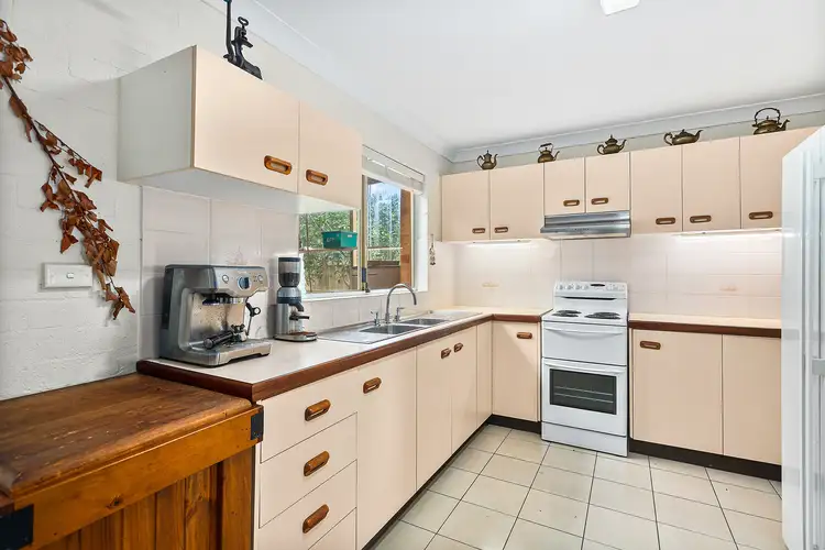 Fourth view of Homely townhouse listing, 4/13 Grove Circuit, Lake Illawarra NSW 2528