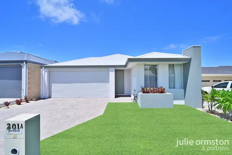 201A Trappers Drive, Woodvale WA 6026