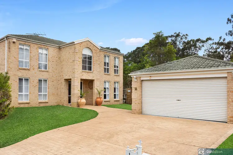 14 Wallcliffe Court, Wattle Grove NSW 2173