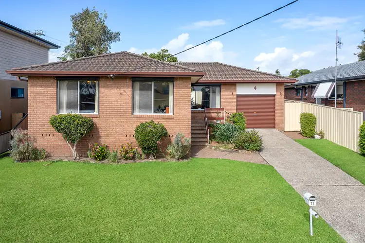 71 Coonanga Avenue, Budgewoi NSW 2262
