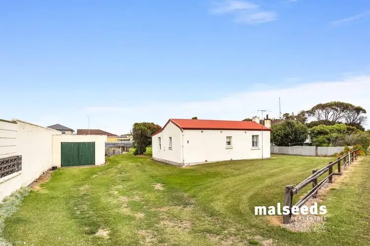 7 Rossell Street, Port Macdonnell SA 5291