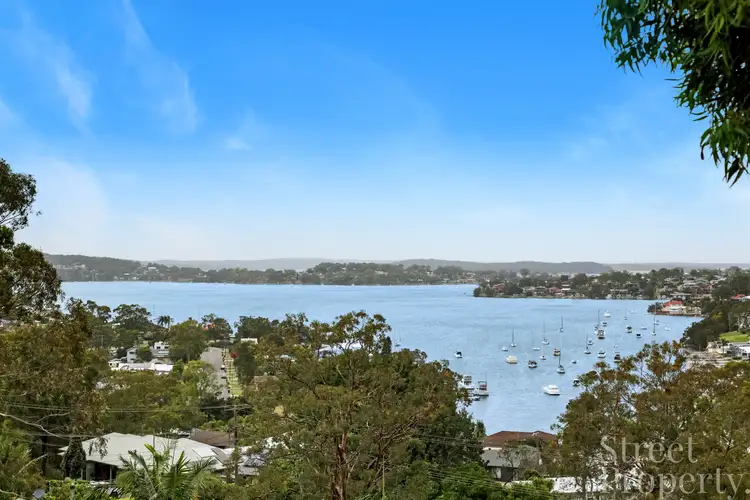 Fifth view of Homely house listing, 15 Lincoln Close, Rathmines NSW 2283