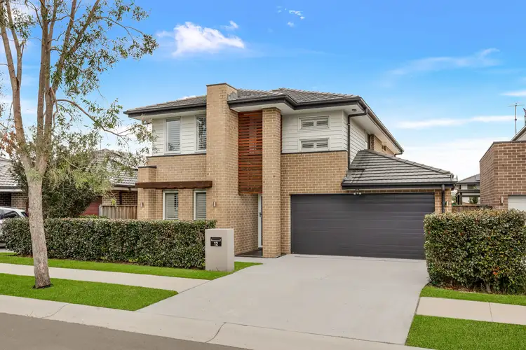 12 Stapleton Avenue