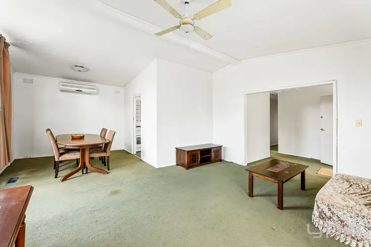 Fifth view of Homely house listing, 86 Riggall Street, Dallas VIC 3047