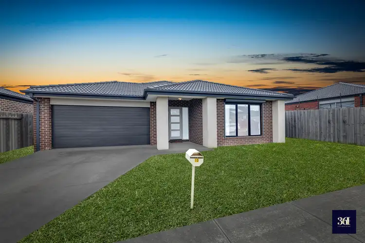 Second view of Homely house listing, 15 Medina Court, Harkness VIC 3337