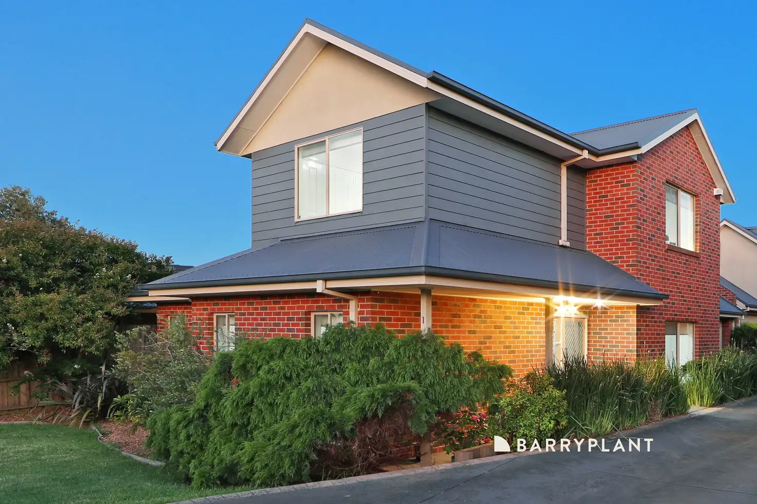 Main view of Homely townhouse listing, 1/106 Burke Road, Ferntree Gully VIC 3156