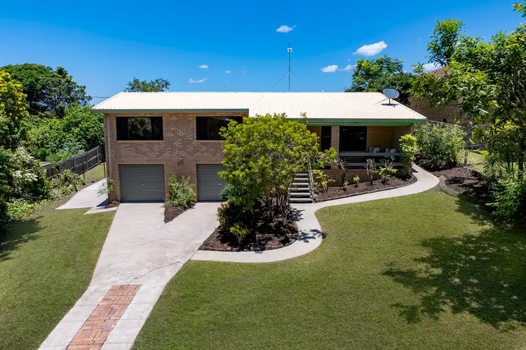 27 Cunningham Crescent, Nambour QLD 4560