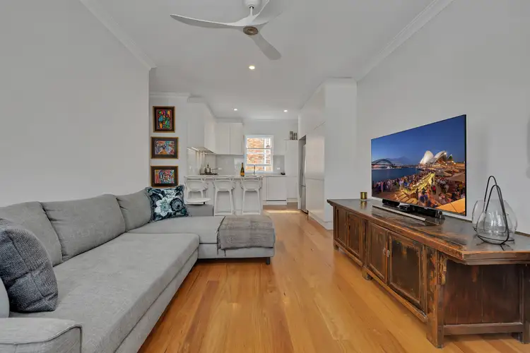 Third view of Homely apartment listing, 6/4 Fairlight Crescent, Fairlight NSW 2094