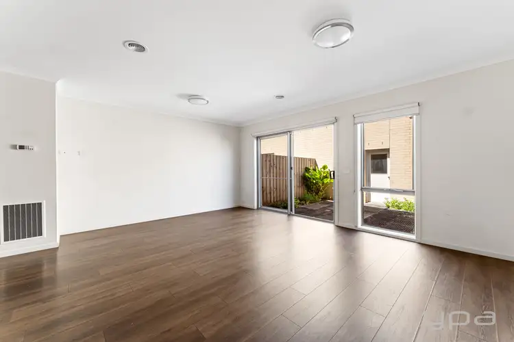 Fifth view of Homely townhouse listing, 3 Parkfield Walk, Westmeadows VIC 3049