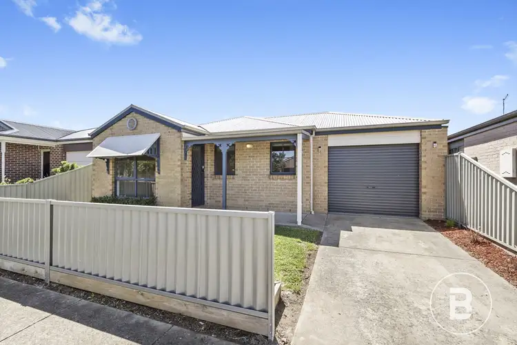 13 Yarra Park Drive, Sebastopol VIC 3356