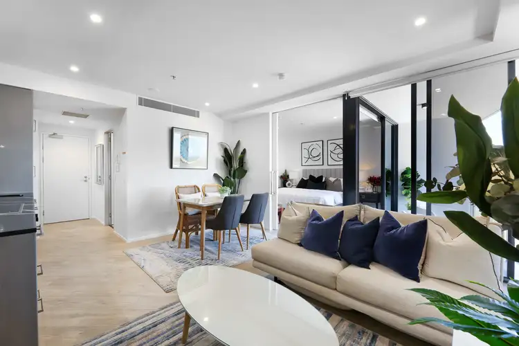 Fifth view of Homely unit listing, 1602/4 Wahroonga Place, Surfers Paradise QLD 4217