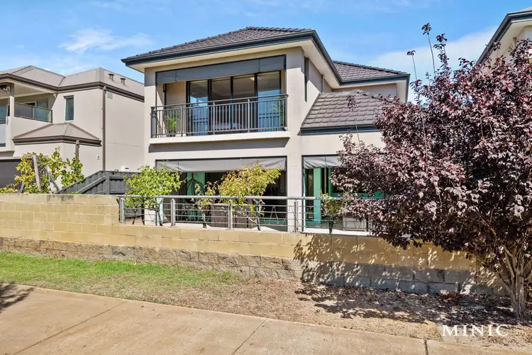21 Fulbrooke Loop