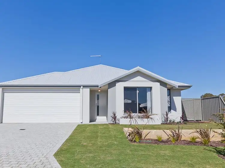 18 Windell Street, Parmelia WA 6167