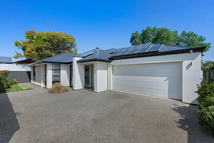 23a Lynton Avenue