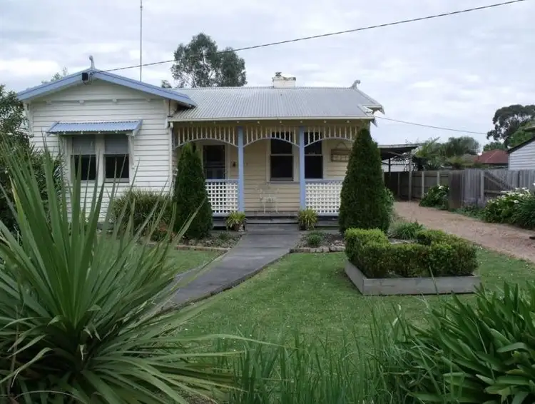 359 Commercial Road, Yarram VIC 3971