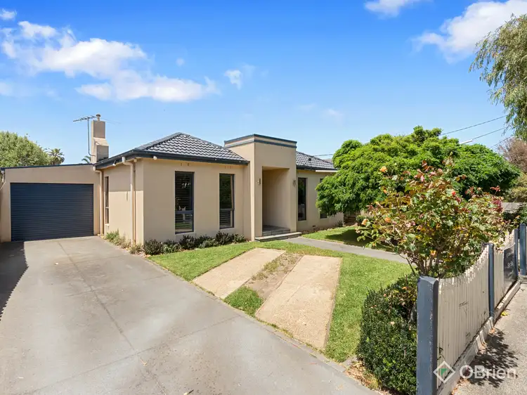 33 Dolphin Street, Aspendale VIC 3195