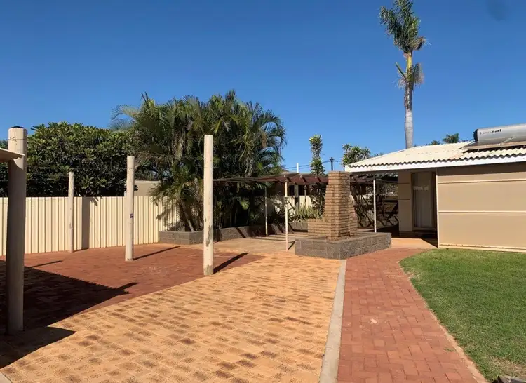 1 Smith Street, East Carnarvon WA 6701