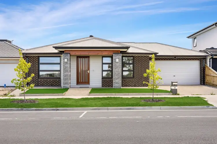 12 Jamaican Road, Sunbury VIC 3429