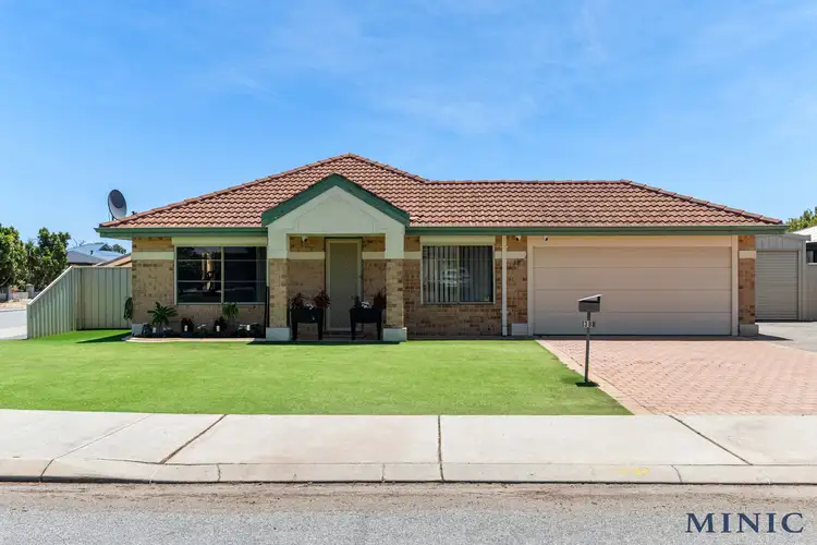 38 Serpentine Meander, Gosnells WA 6110