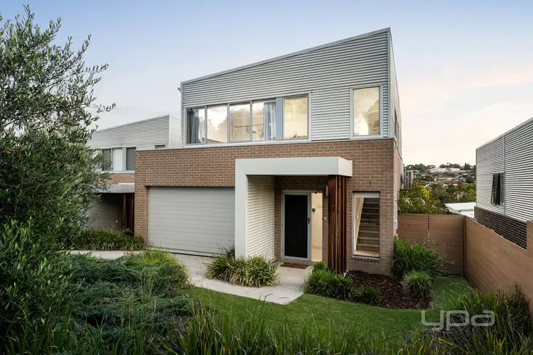 39 Valley Park Boulevard, Westmeadows VIC 3049