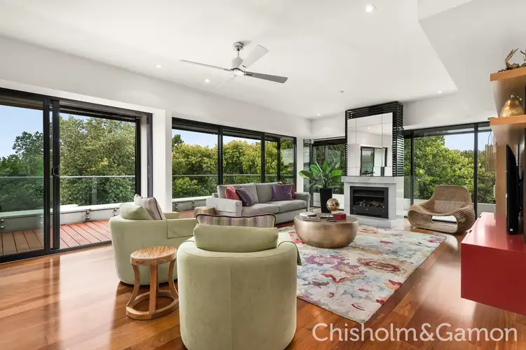 15/2a Tiuna Grove, Elwood VIC 3184