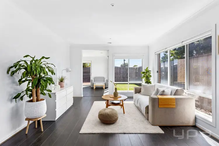 186 Eighth Avenue, Rosebud VIC 3939