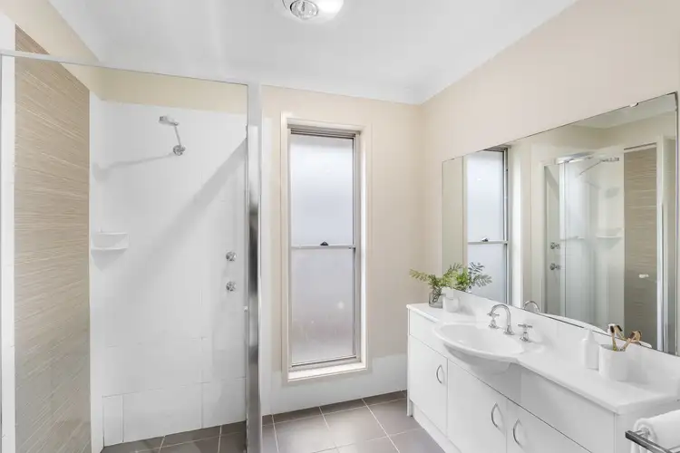 Sixth view of Homely house listing, 2 Grasshawk Drive, Chisholm NSW 2322