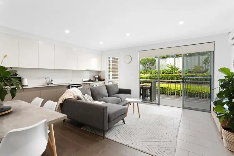 10/1 Woodlands Street, Baulkham Hills NSW 2153