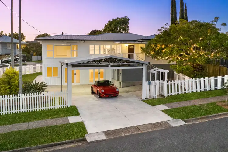 18 Kerr Avenue, Southport QLD 4215