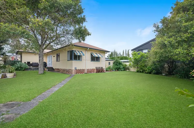19 Grandview Street, Shelly Beach NSW 2261
