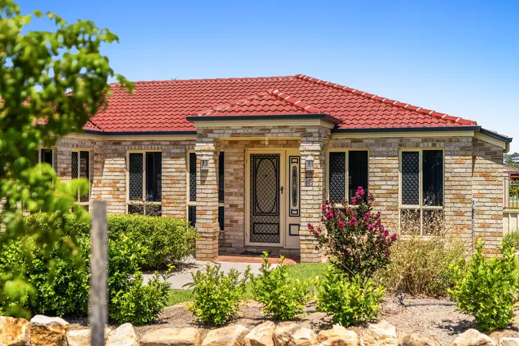 18 Isaac Street, Westbrook QLD 4350