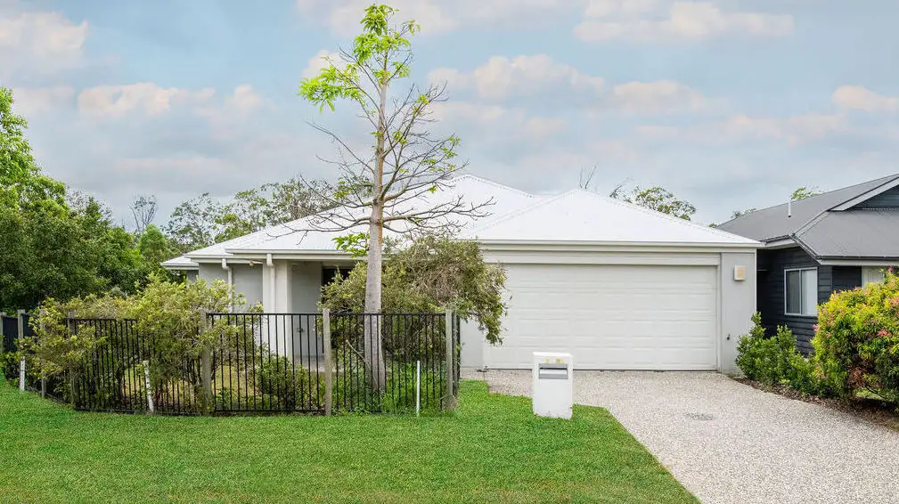 Main view of Homely semi-detached listing, 1/25 Alessandra Circuit, Coomera QLD 4209