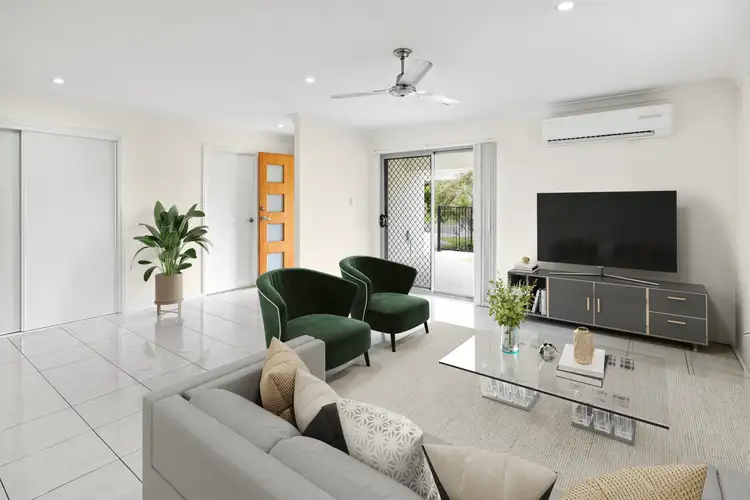 Third view of Homely semi-detached listing, 1/25 Alessandra Circuit, Coomera QLD 4209