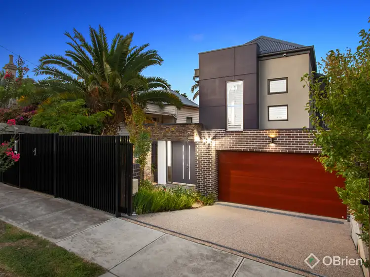 13 Ruabon Road, Toorak VIC 3142