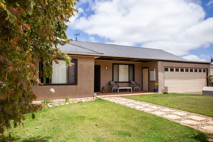 7 Airport Road, Cleve SA 5640