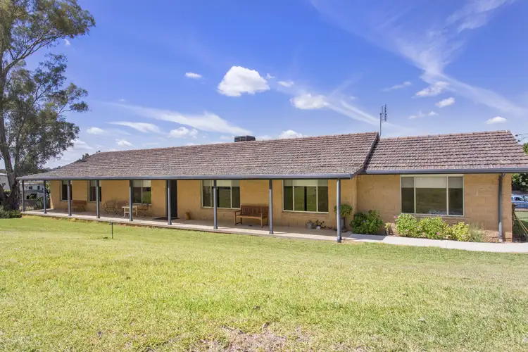 25 North Street, Cowra NSW 2794
