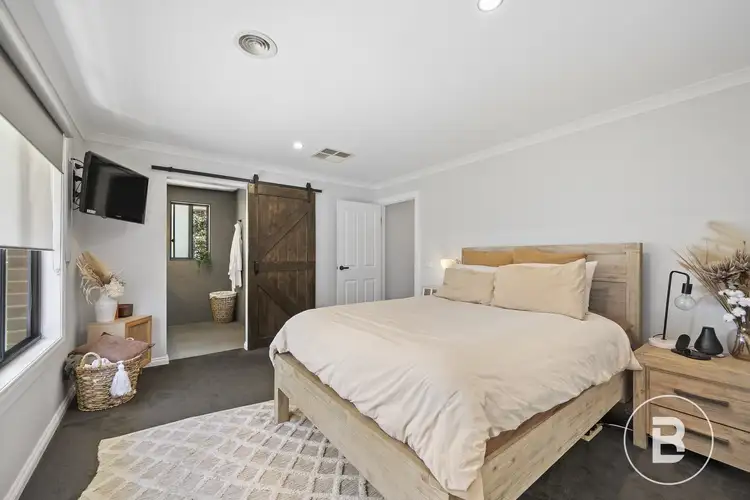 Sixth view of Homely house listing, 6 Camille Court, Maryborough VIC 3465