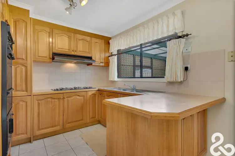 Fifth view of Homely house listing, 2/25 Pickworth Drive, Mill Park VIC 3082