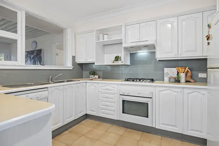 Fourth view of Homely house listing, 17 Greenway Crescent, Windsor NSW 2756
