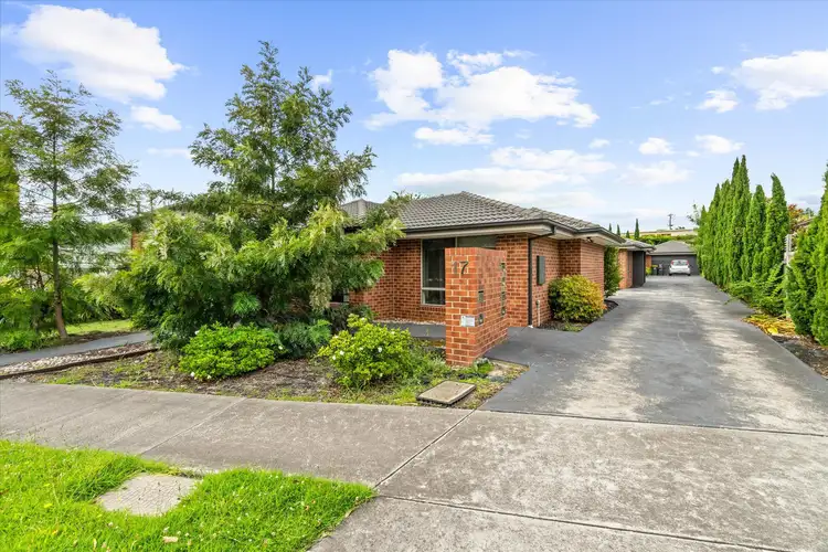 Main view of Homely unit listing, 1/17 Bank Street, Traralgon VIC 3844
