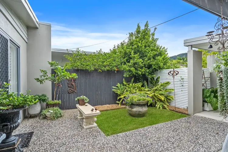 Sixth view of Homely house listing, 2/165 Greenslopes Street, Edge Hill QLD 4870