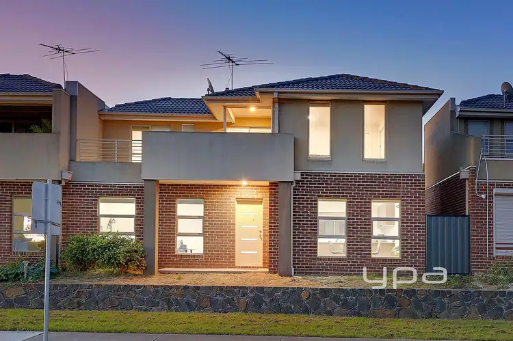 2/9 Galton Circuit, Craigieburn VIC 3064